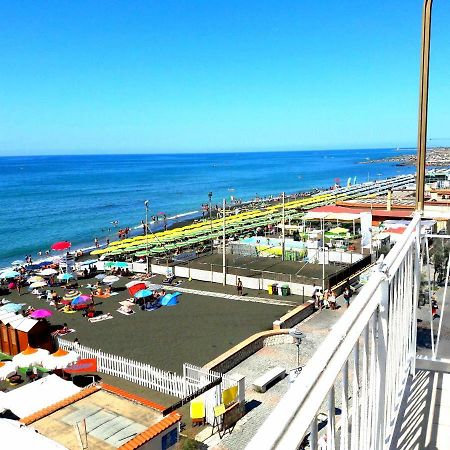 Waterfront Apt Ladispoli Exteriér fotografie